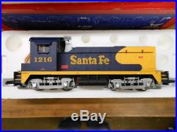 USA G Scale NW2 Diesel Engine-AT&SF with Smoke R-22003