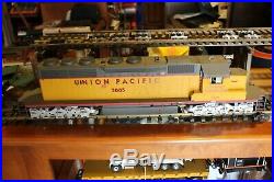 USA Trains EMD SD40-2 Union Pacific G Scale Locomotive R22302