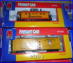 Vintage Life Like Ho Scale Locomotive Train and Freight Car Lot of 12 In Box
