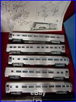 Vintage Rare Ho Scale Penn Line Reading Crusader Steam Locomotive & Pass Cars