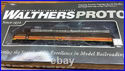 Walthers Proto Ho Scale Emd E8 A/a Locomotive Illinois Central #4028 Nib