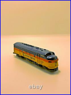 Z Scale Marklin F7 Locomotive Chessie System Out Of Set 8106 Custom Wood Case